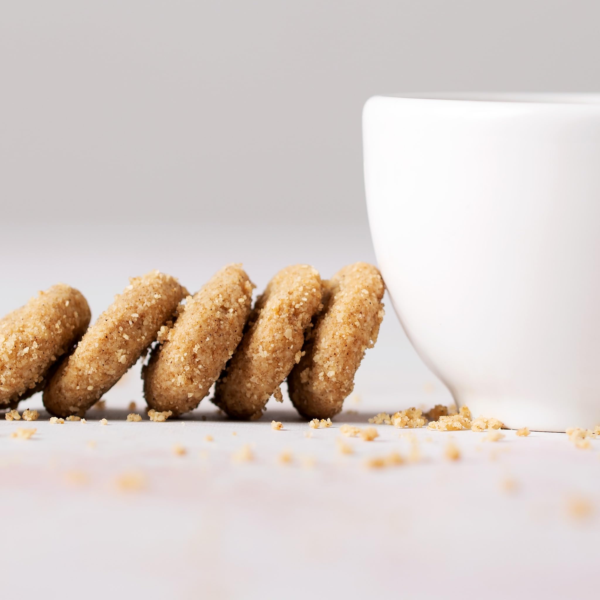HighKey Snickerdoodle cinnamon dust closeup, real cinnamon flavor.