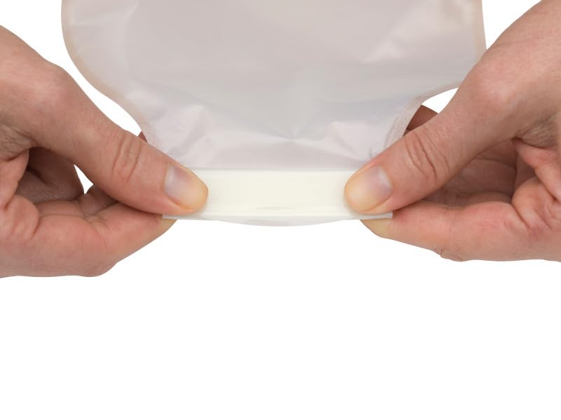 Hollister 18113 beige packaging shows a 10-pack for convenient ostomy care.