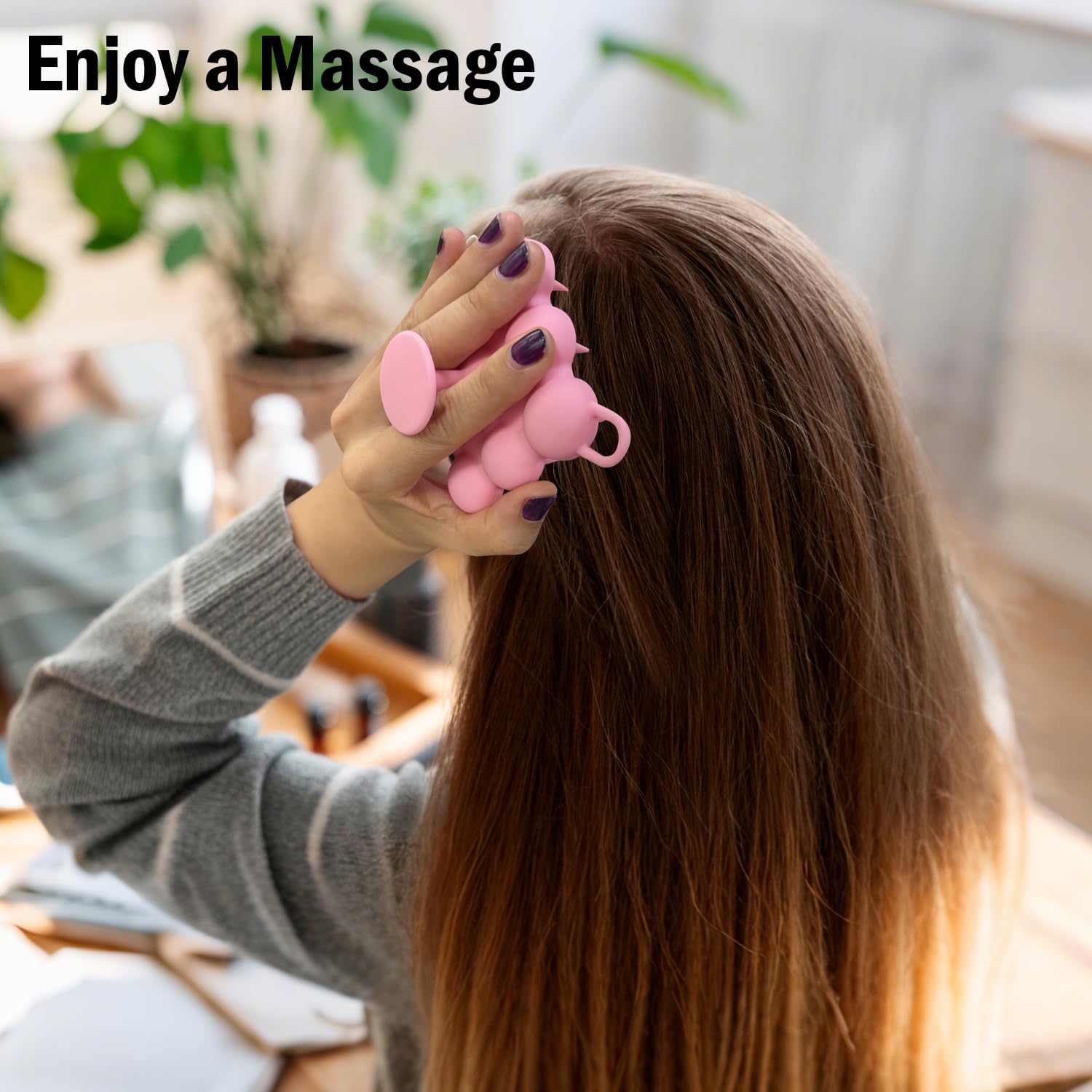 Homeija pink brush gliding through hair for tangle-free washing