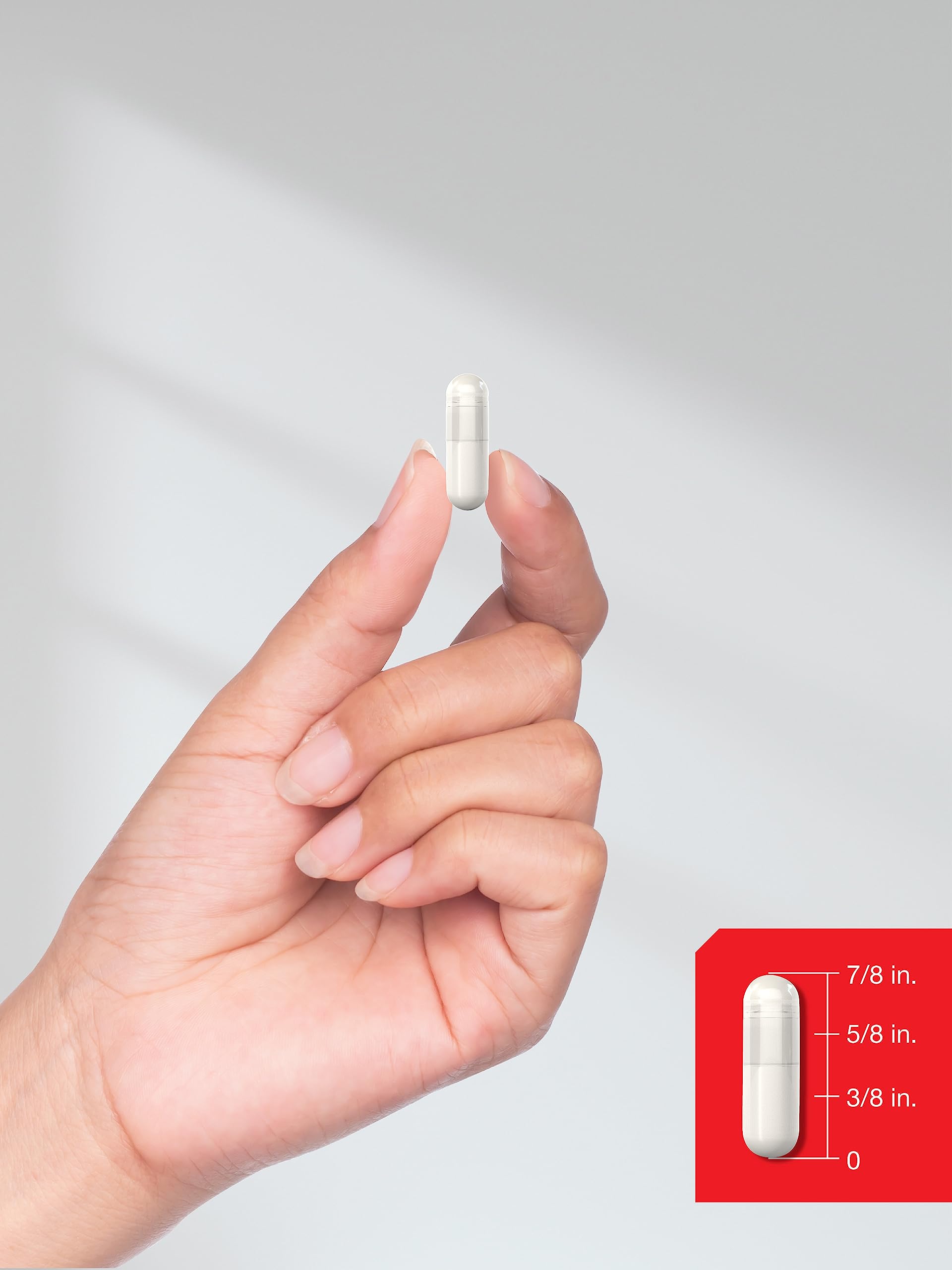 Horbäach Creatine Monohydrate Capsules on-table show convenient capsules for quick use