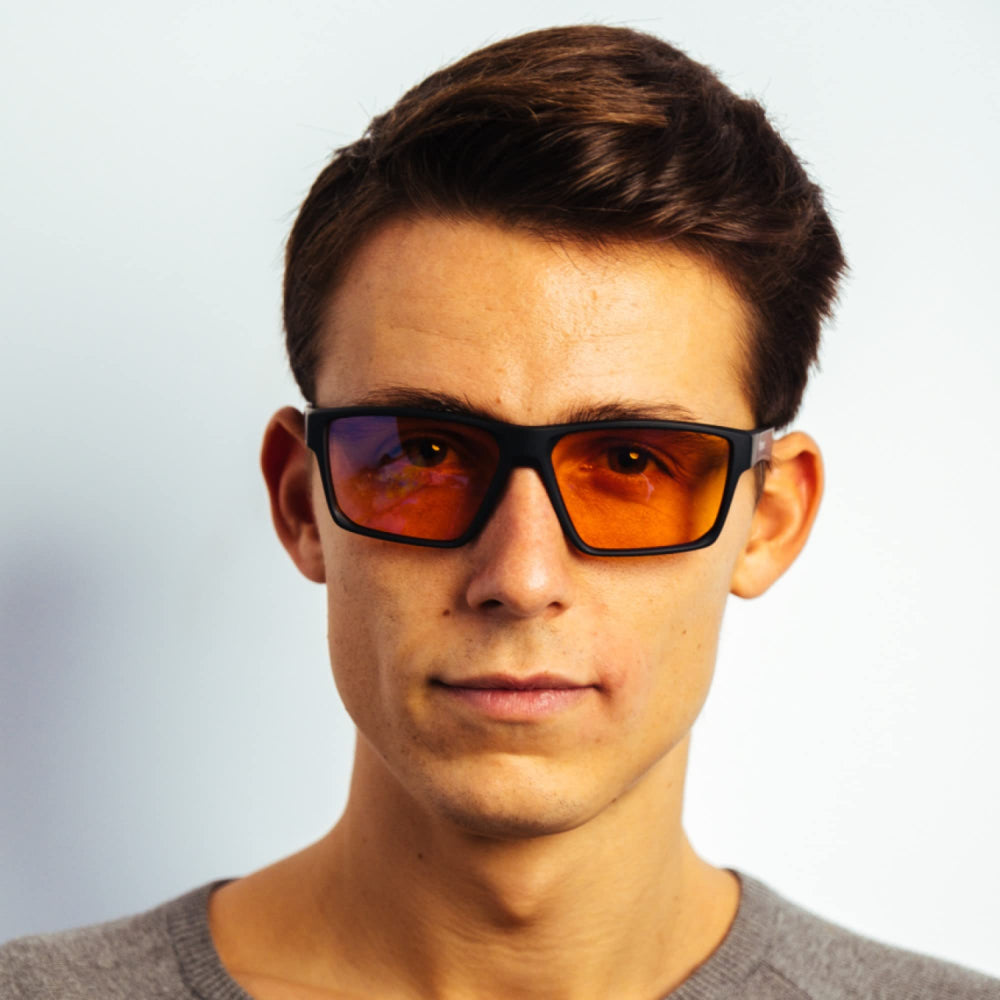 Horus X soft nose pads and comfortable fit during long gaming