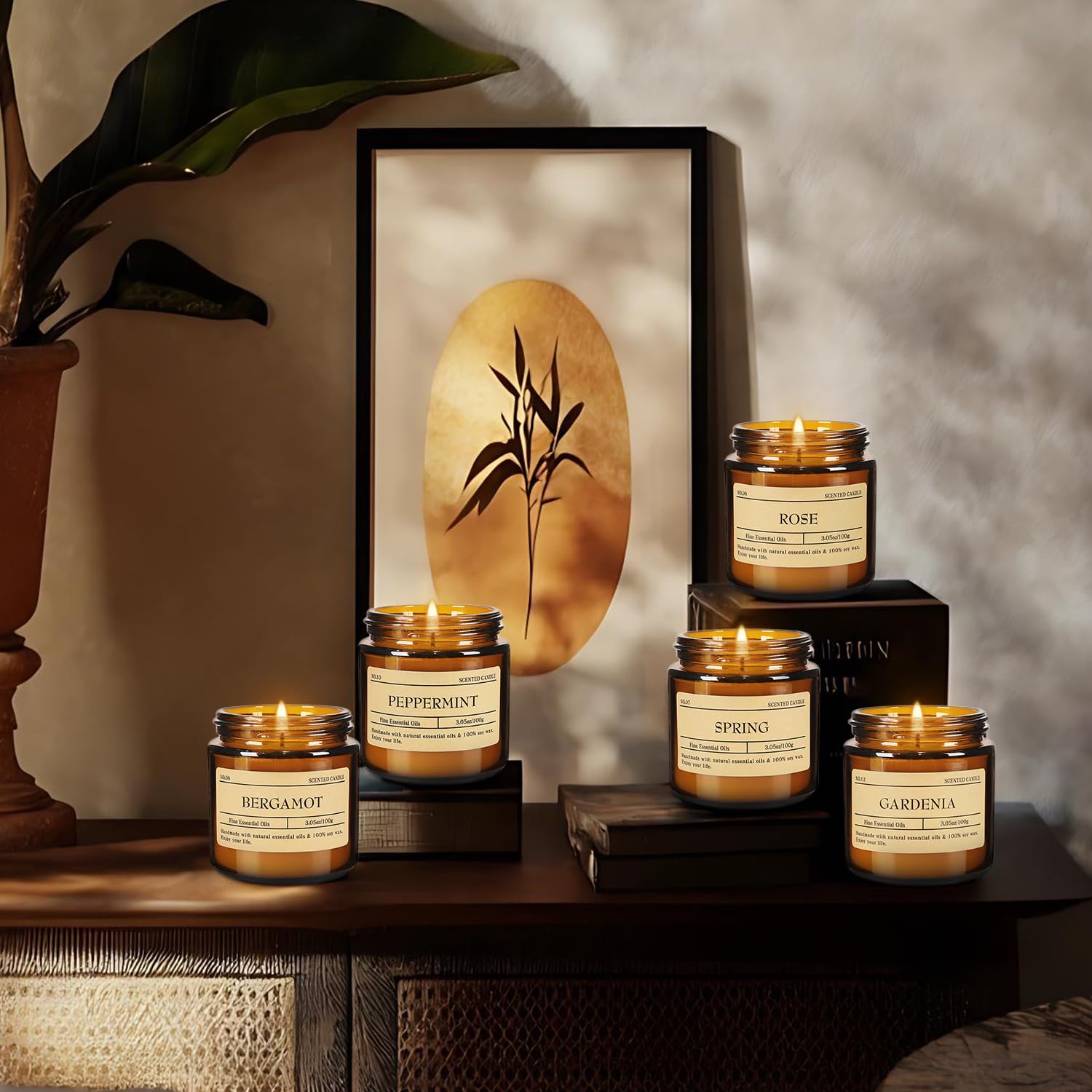 Howemon lemon-scent candle delivers a bright, refreshing aroma