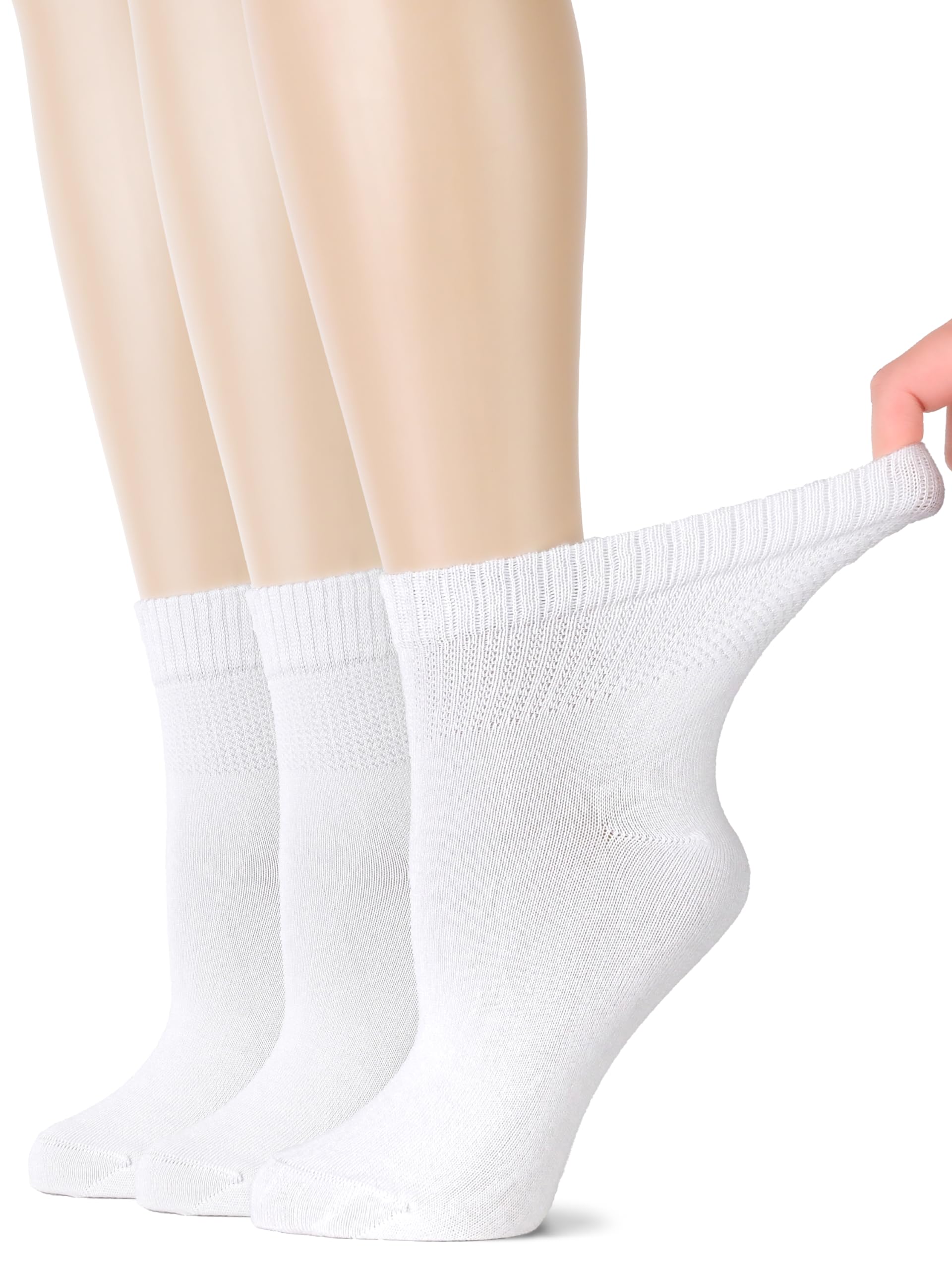 Hugh Ugoli bamboo ankle socks deliver all-day comfort and breathability.