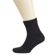 Hugh Ugoli extra-wide top supports easy wear and comfortable fit.