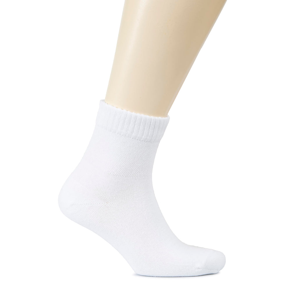 Hugh Ugoli seamless toe socks reduce irritation for all-day wear.