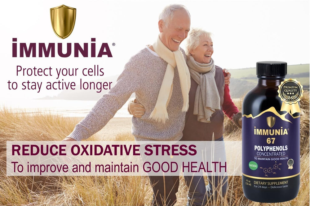 Immunia 67 Polyphenols elderberry-berry blend highlighted on label with antioxidant-rich fruits.