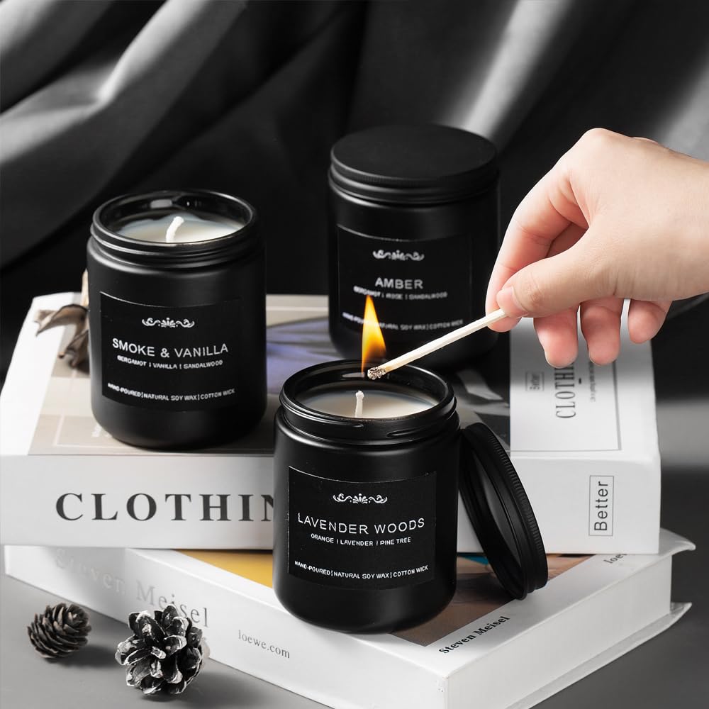 Inayou Cardamom and Iris candle adds spicy sophistication to space