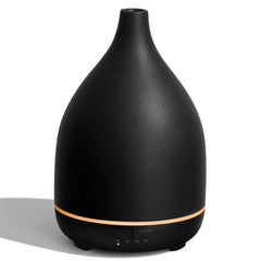 InnoGear ceramic diffuser in black front view with 300ml capacity for room fragrance.