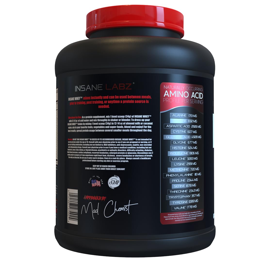 Insane Labz Insane Whey shaker mix demonstrating quick blend after training