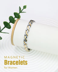 Removable clasps on Jecanori Mermaid Series illustrate customizable sizing