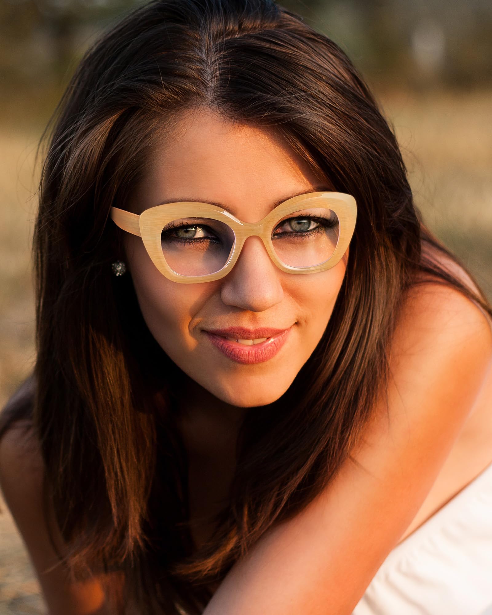 JM women's cat-eye frames add a stylish touch.
