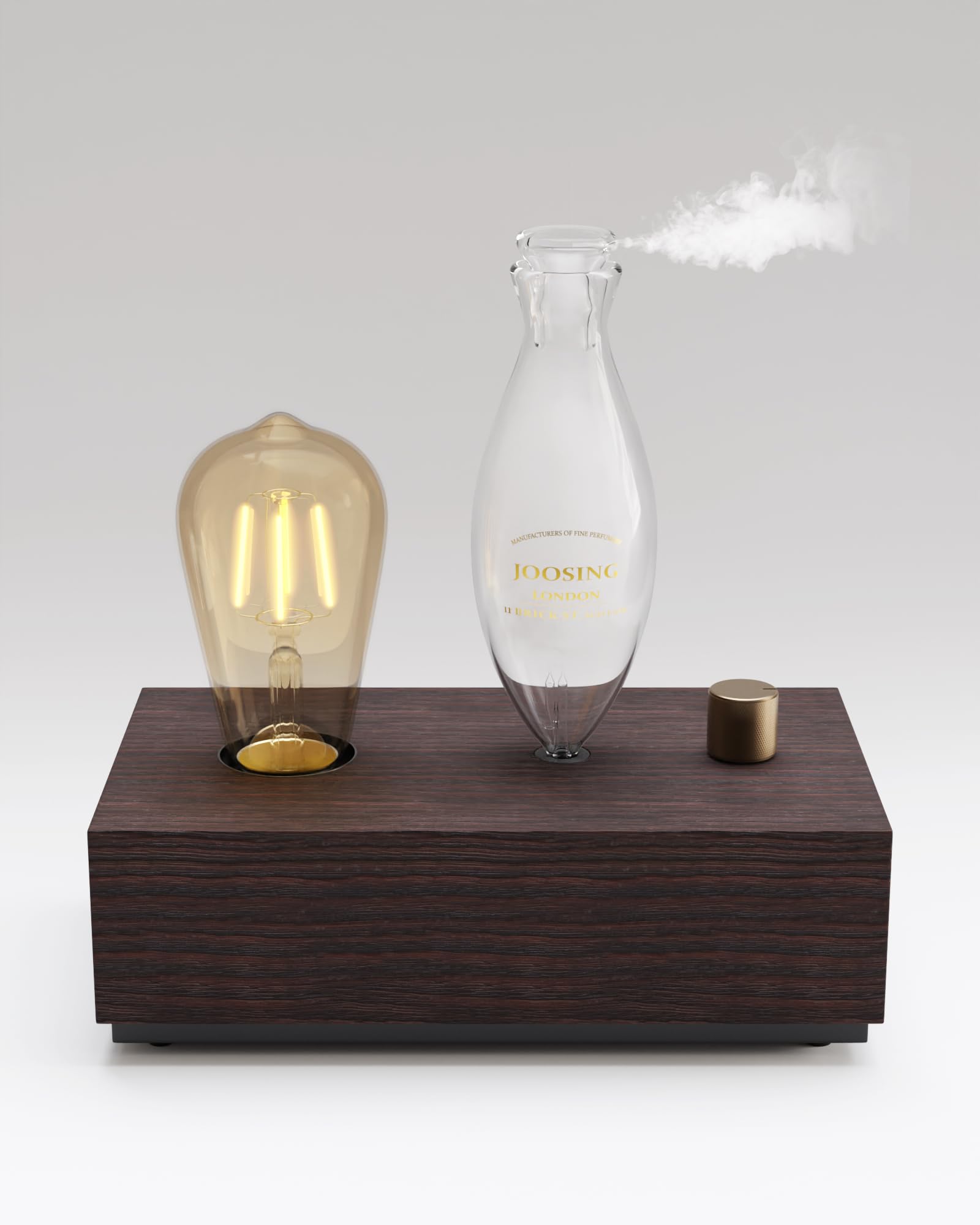 JOOSING glass diffuser with pinewood base for stylish, long-lasting fragrance in living spaces.