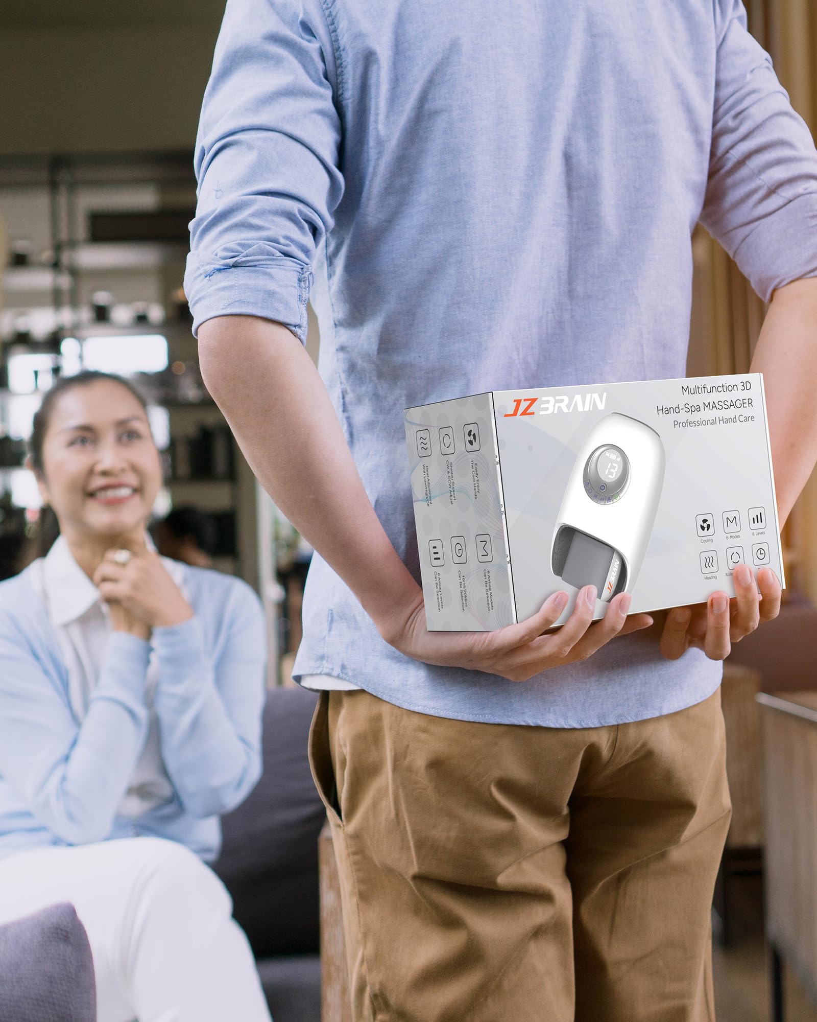 JZBRAIN Cooling fan in action keeping hands dry during longer massages.