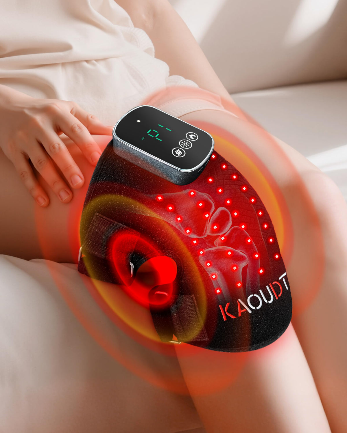 Kaoudt knee massager with heat and red light for targeted muscle relief.