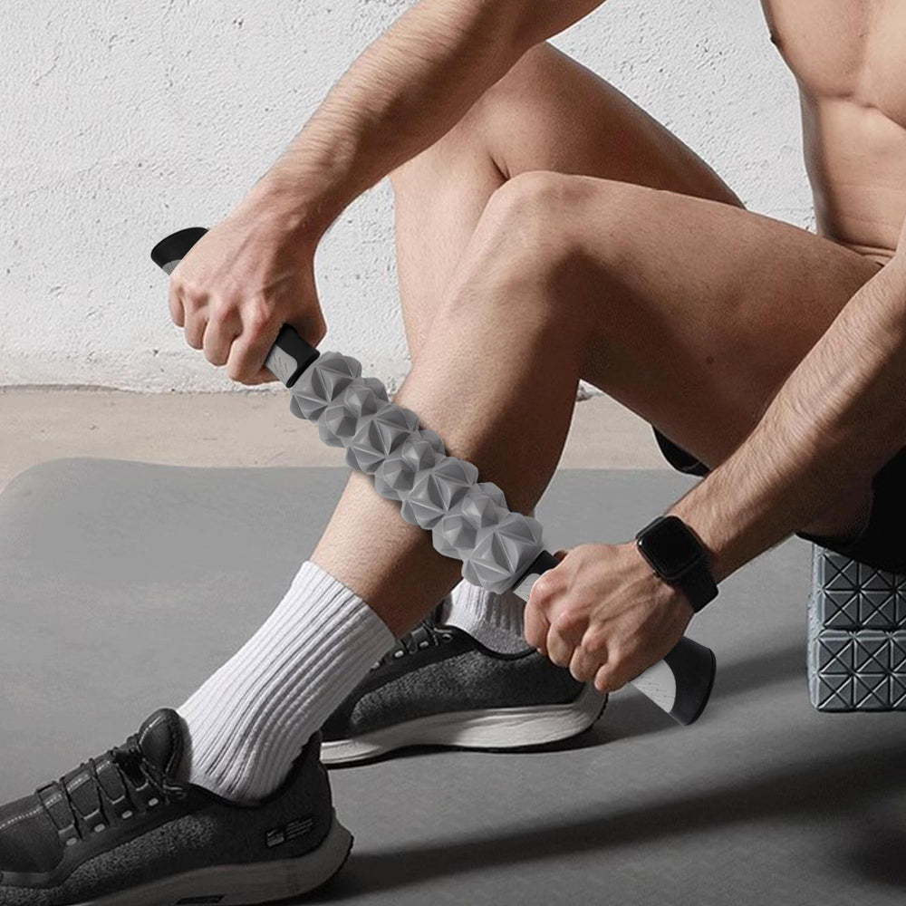 KITWILD Muscle Roller Stick in-use demonstrates self-massage for back, shoulders, legs.