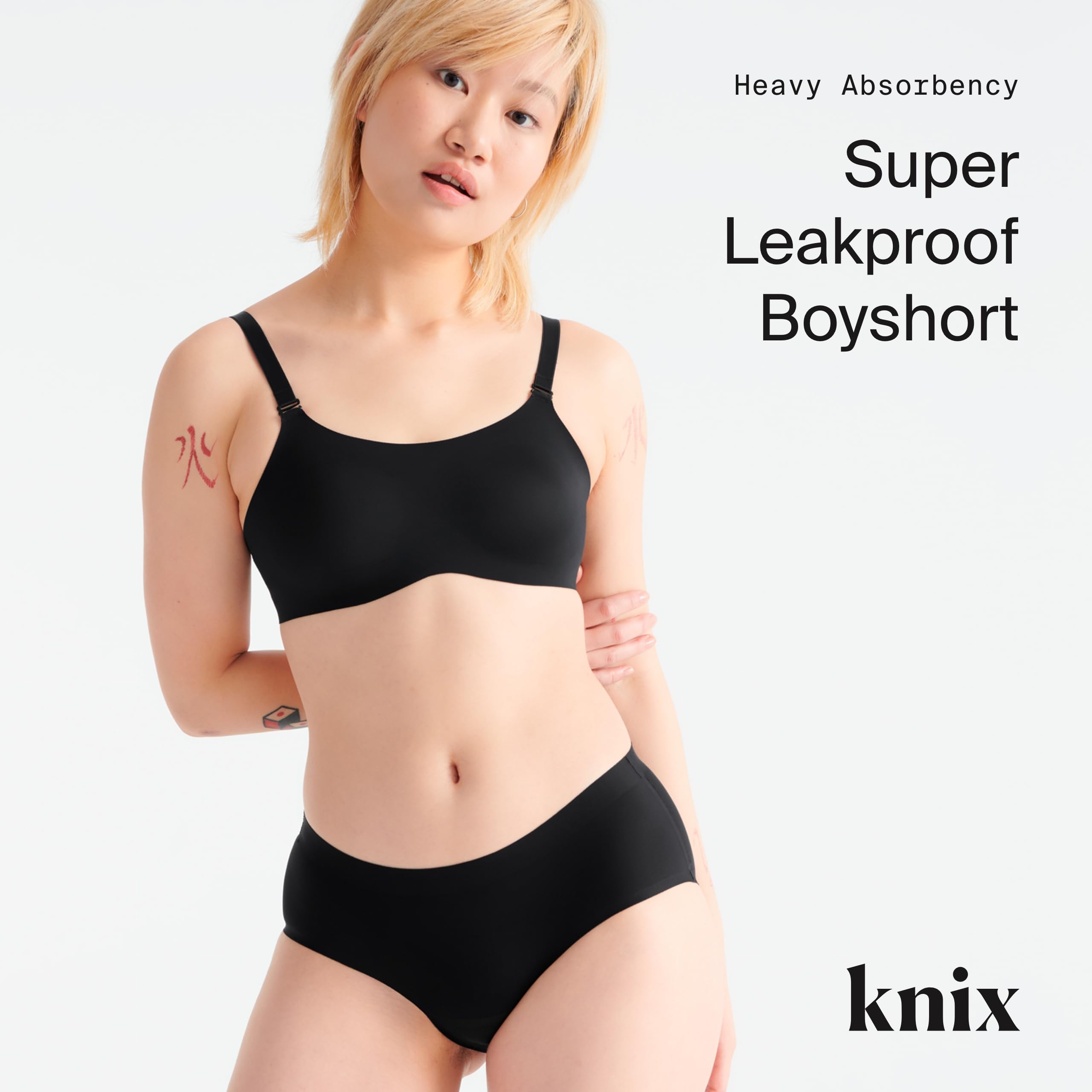KNIX wash bag included with the set highlighting easy care after wear.