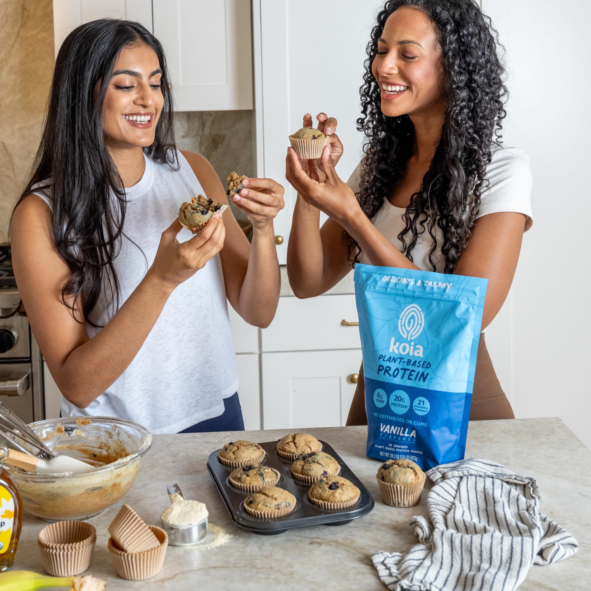 Koia vanilla protein powder ingredient panel highlighting prebiotic fiber and nutrients.