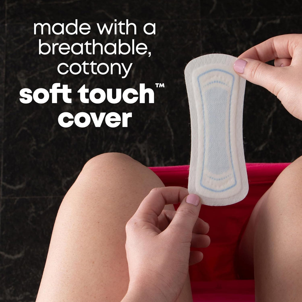 Kotex Lightdays Plus liner core close-up highlighting reliable absorbent core for spill protection.