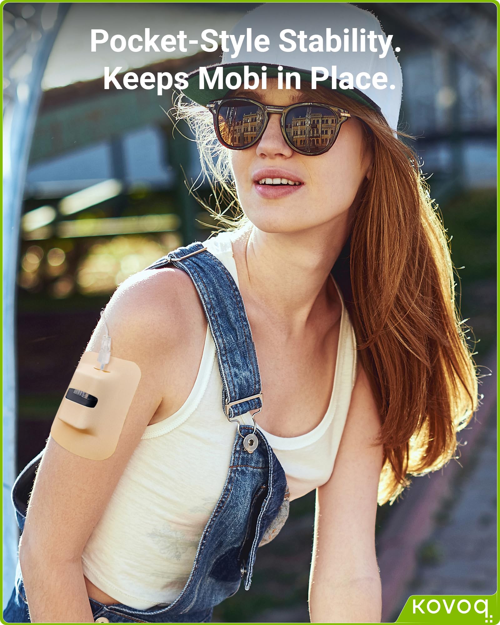 KOVOQ Tandem Mobi overpatch pockets close-up shows durable fabric