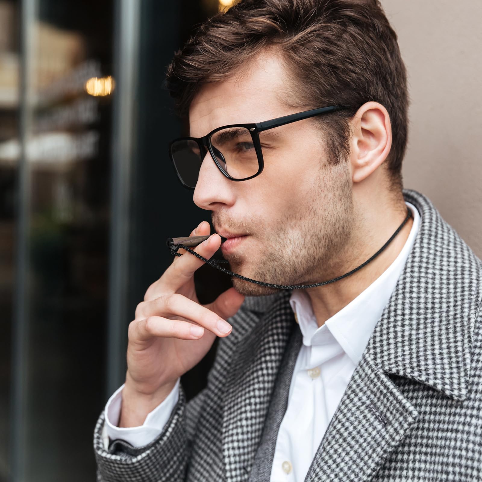 LAMKHOO smokeless inhaler action supports craving management without smoke.