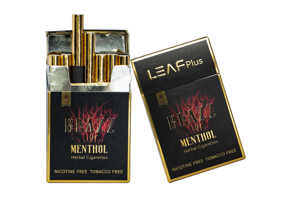 LeafPlus Blazz close-up of green tea and chrysanthemum ingredients for a smooth flavor.