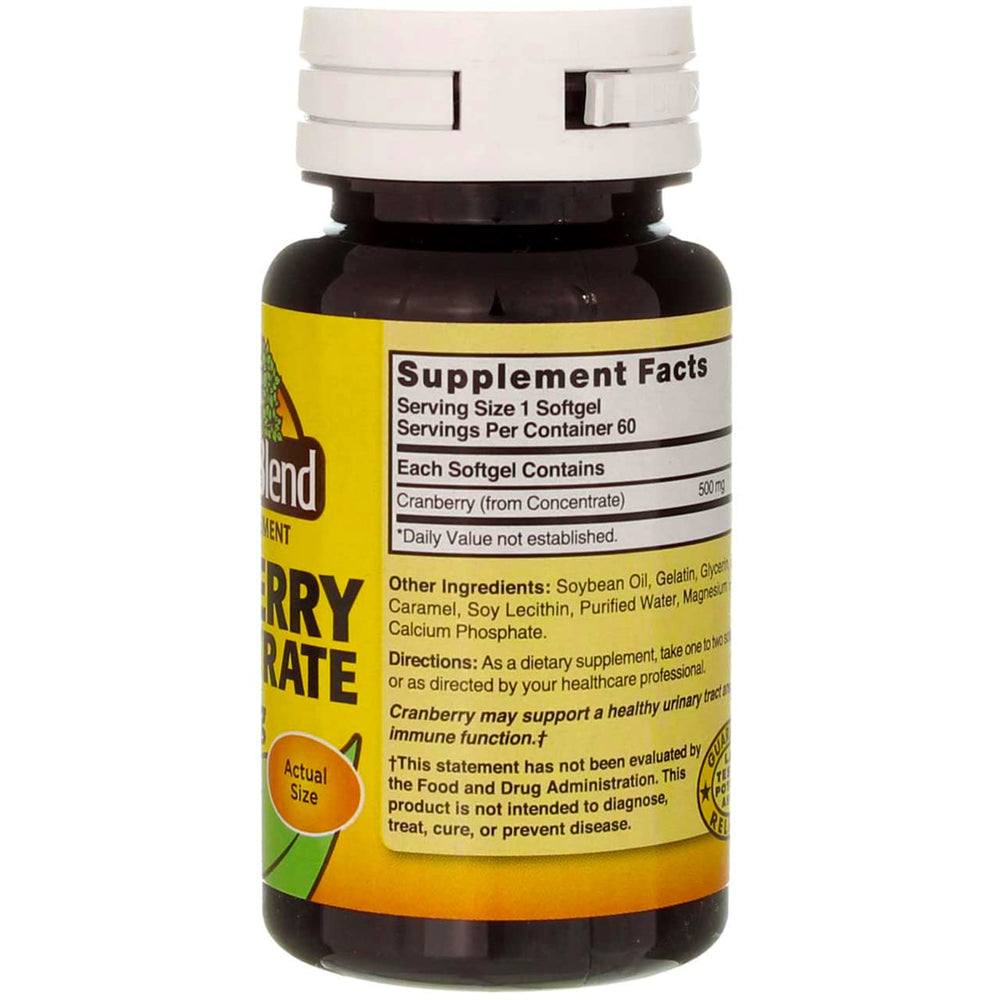 LEAPOA Cranberry label closeup emphasizes natural ingredients and quality focus.
