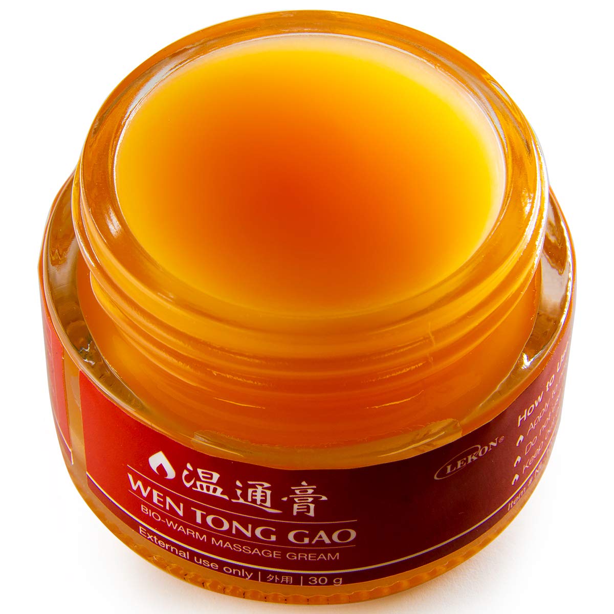 Lekon Wen Tong Gao close-up reveals silky texture ready for quick absorption.