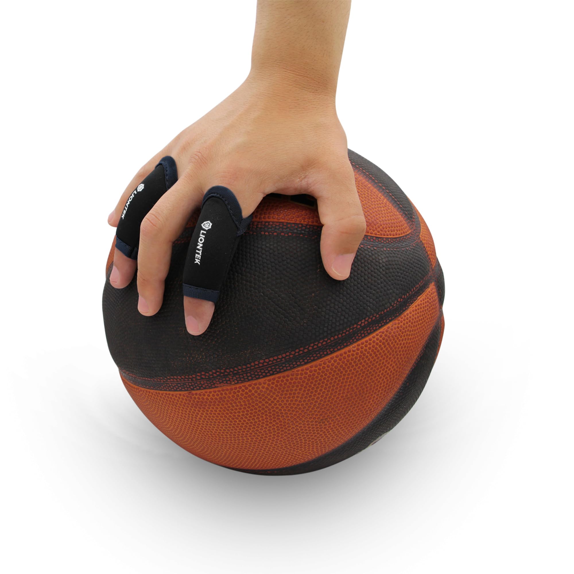 LIONTEK size-chart view guides accurate finger sizing for a secure fit.