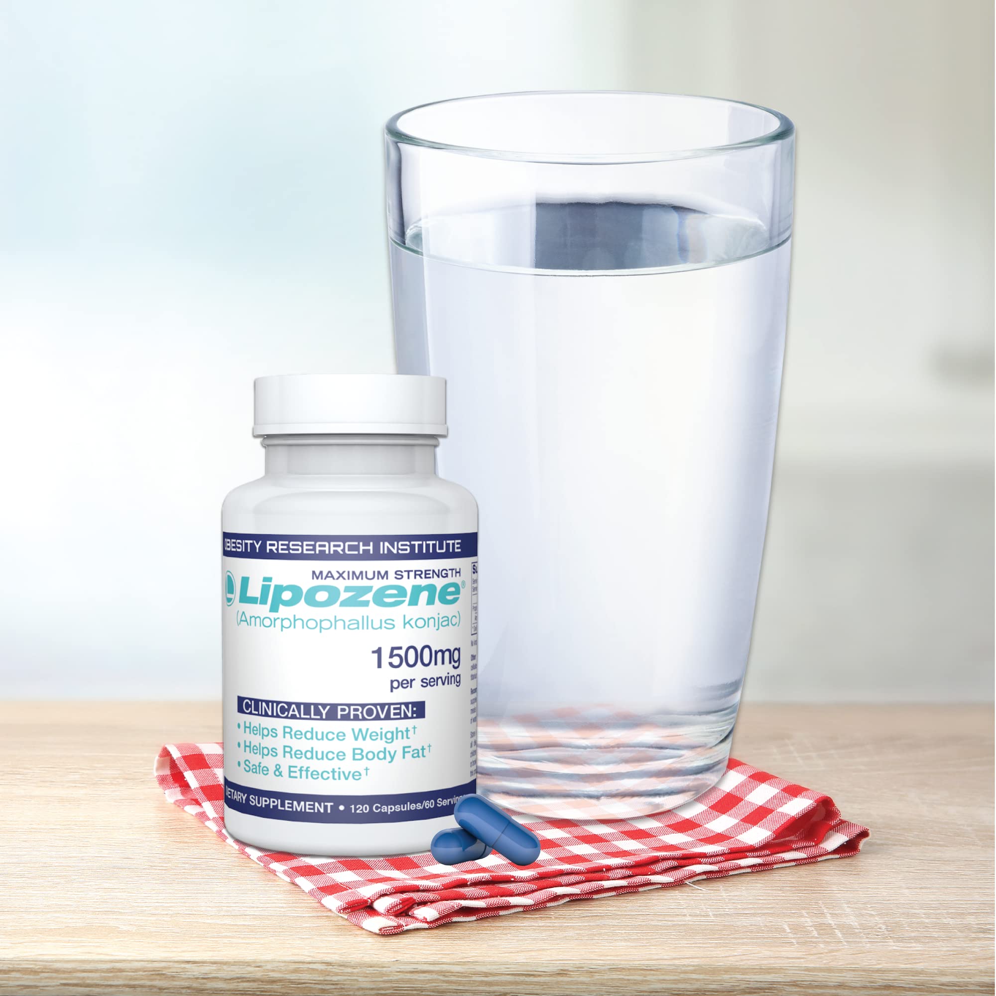 Lipozene-label-closeup: clear branding and dosage details for informed use.