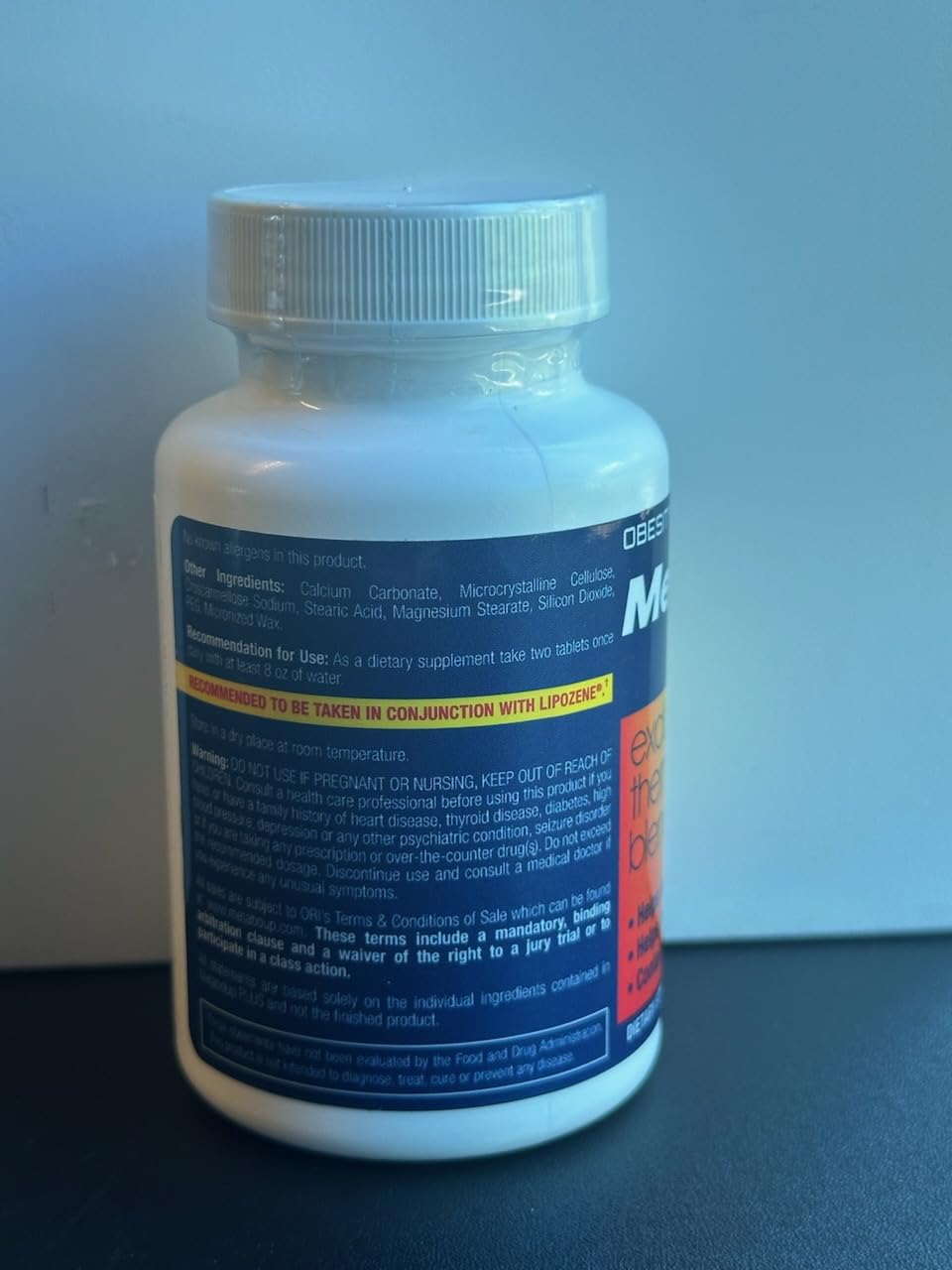 Lipozene MetaboUp Plus energizes your morning routine.