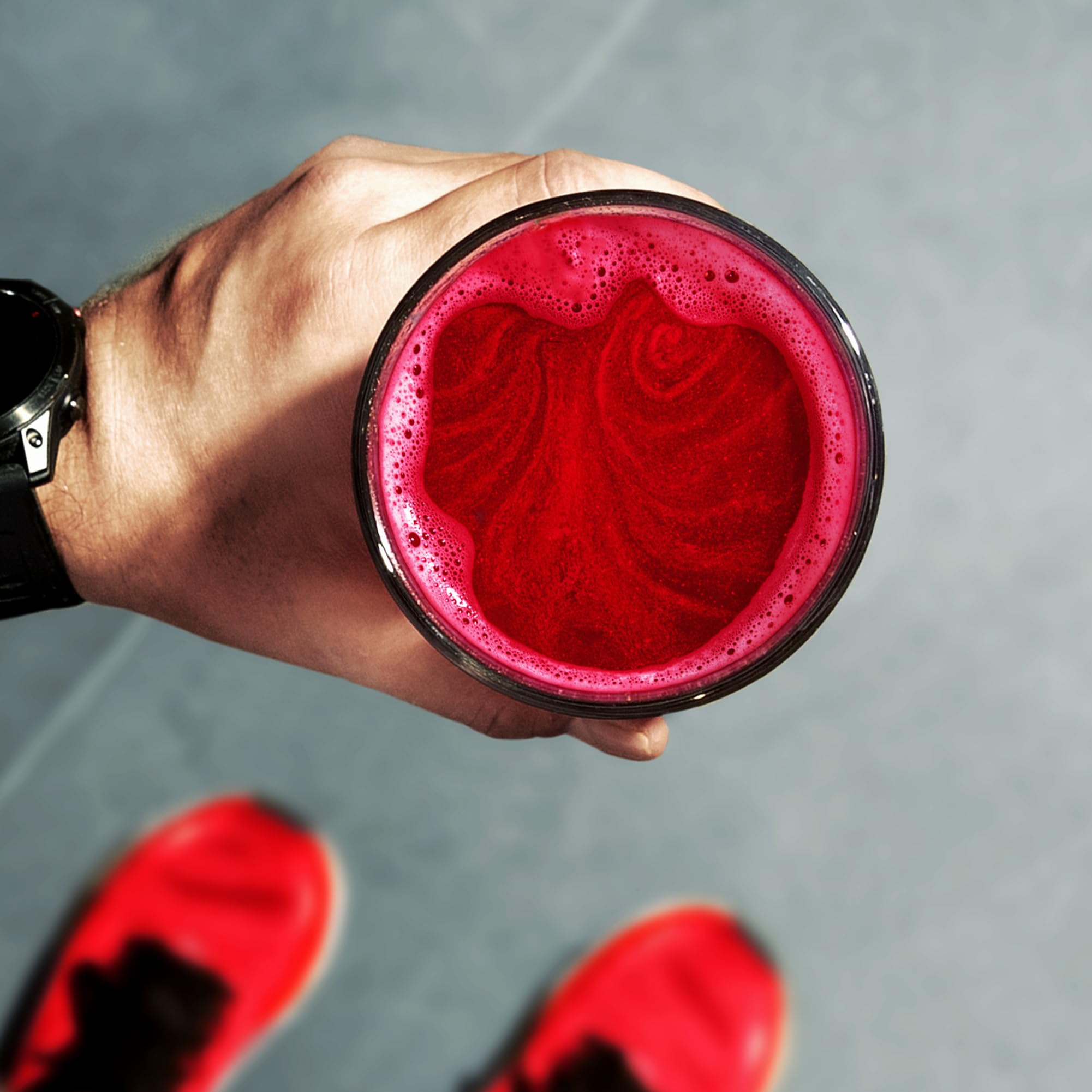 LIVE IT UP Feel The Beet dissolved in a glass for a refreshing lift