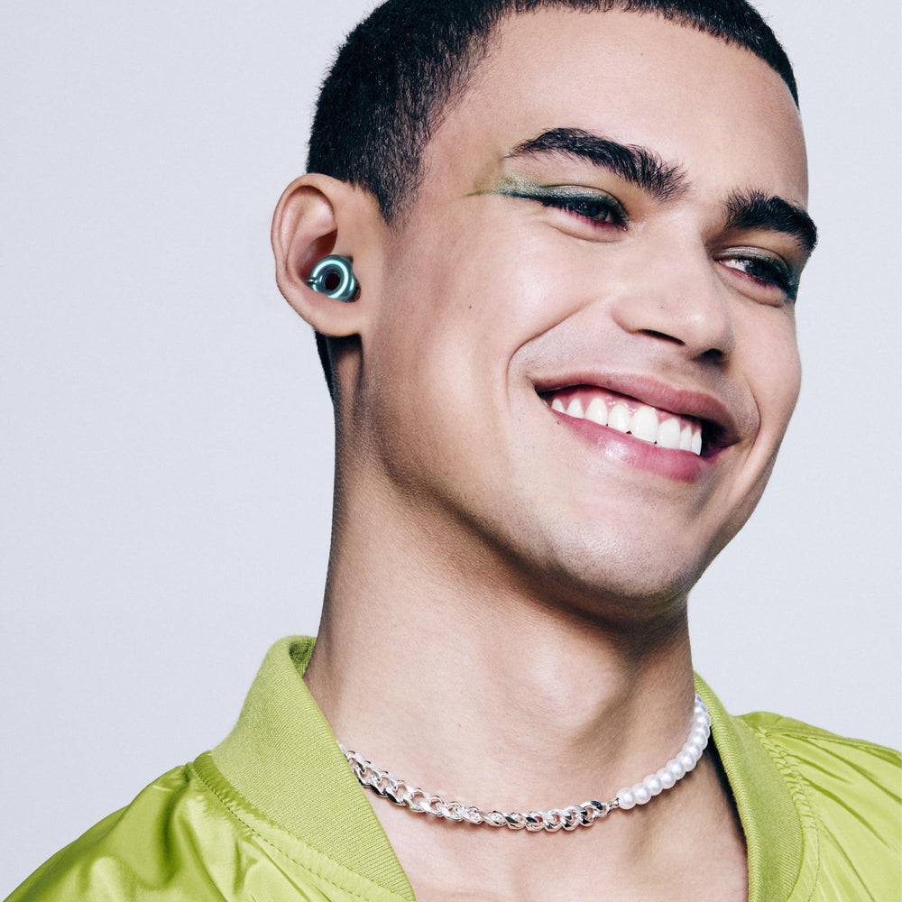 Loop Switch 2 in-ear dial control allows quick mode changes on the go.