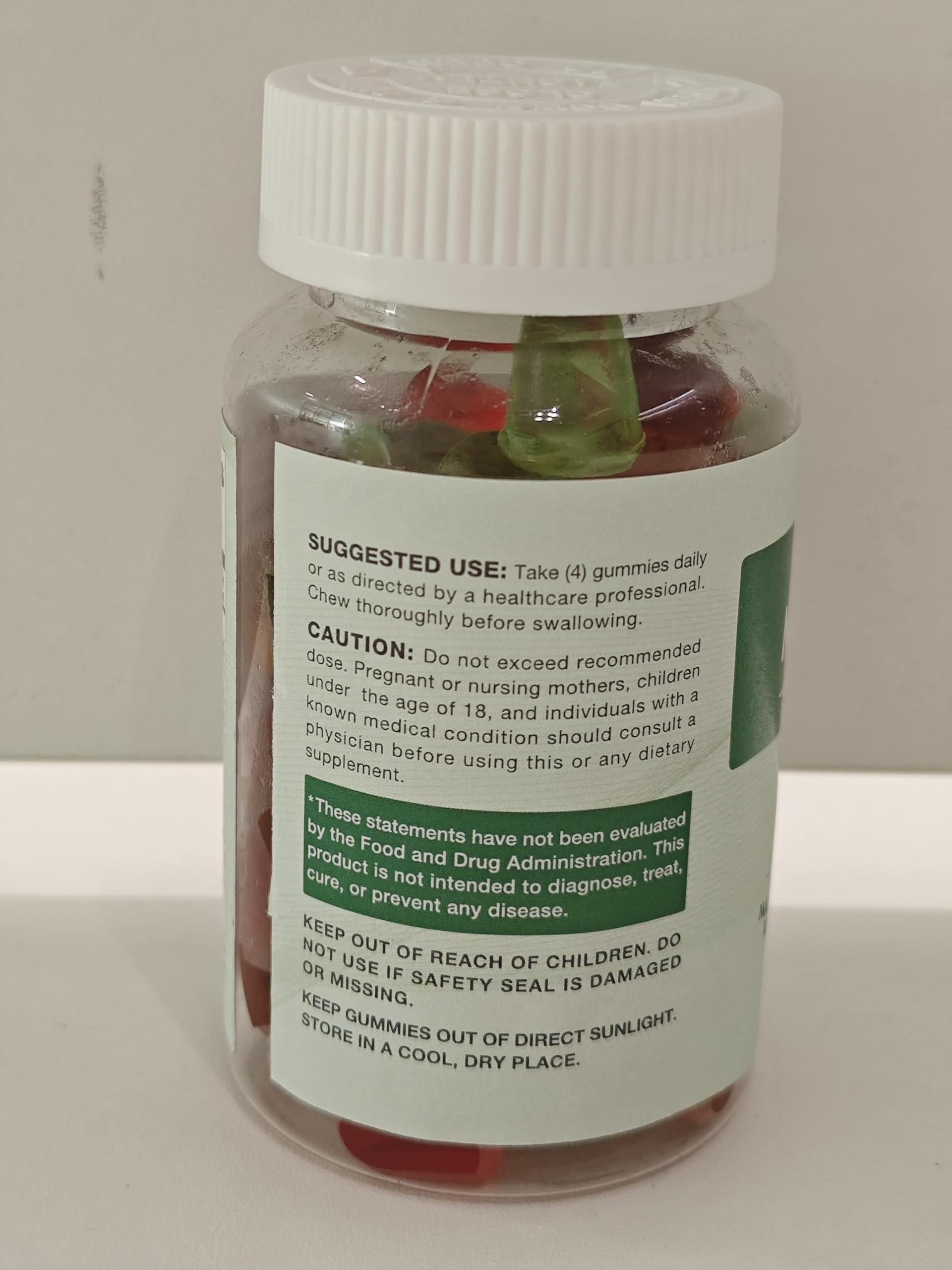 LUCKCHAN serving suggestion close-up illustrating no-mess consumption.