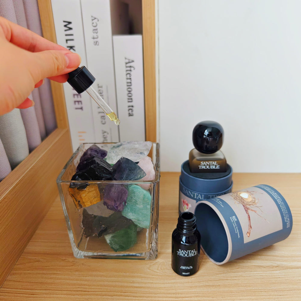 Luckeeper raw amethyst crystal for calm and mindful practice.