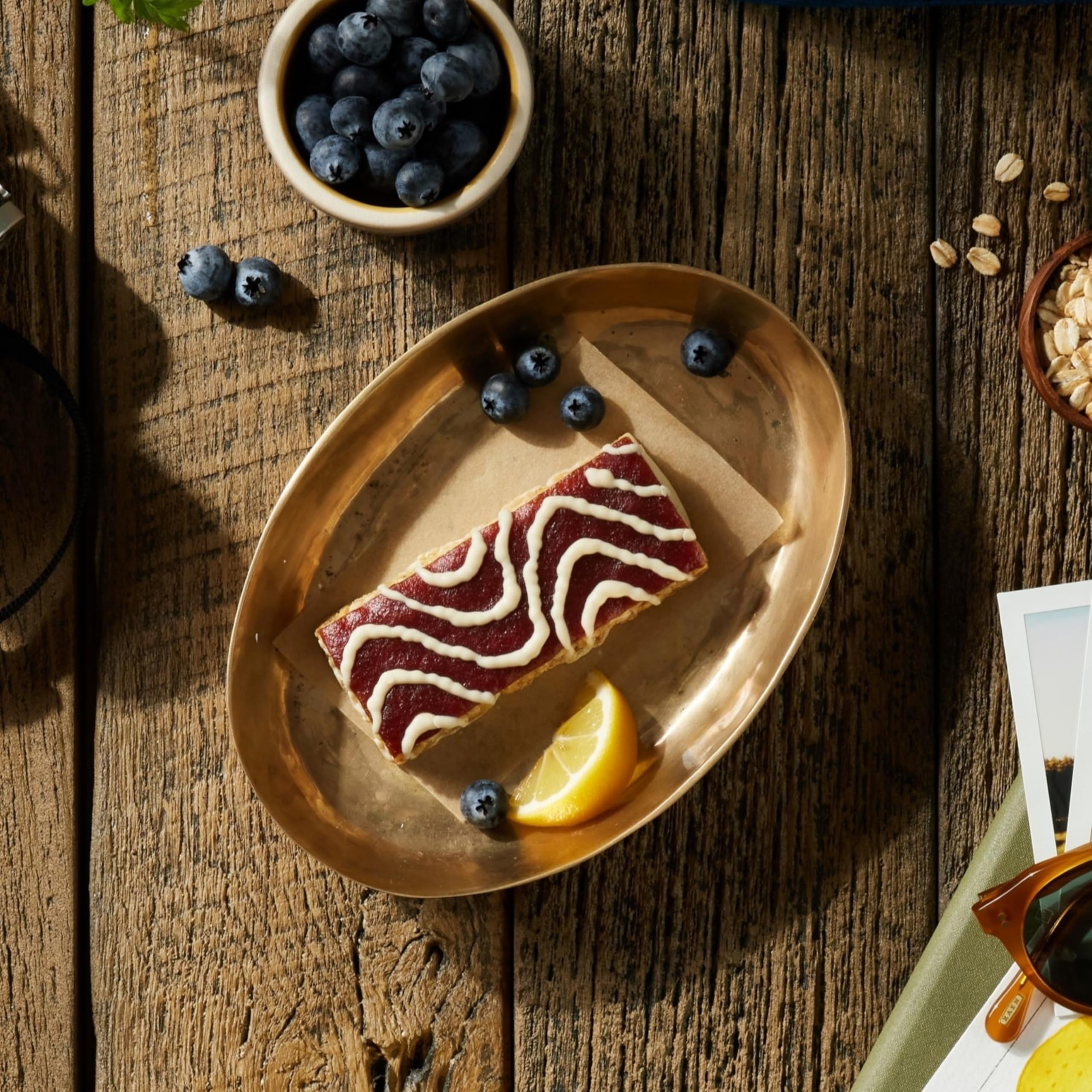 Luna Bar plant-based protein delivers 7-8g per bar