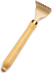 Lyanxinlei back scratcher with extendable bamboo reach for easy self-scratching.