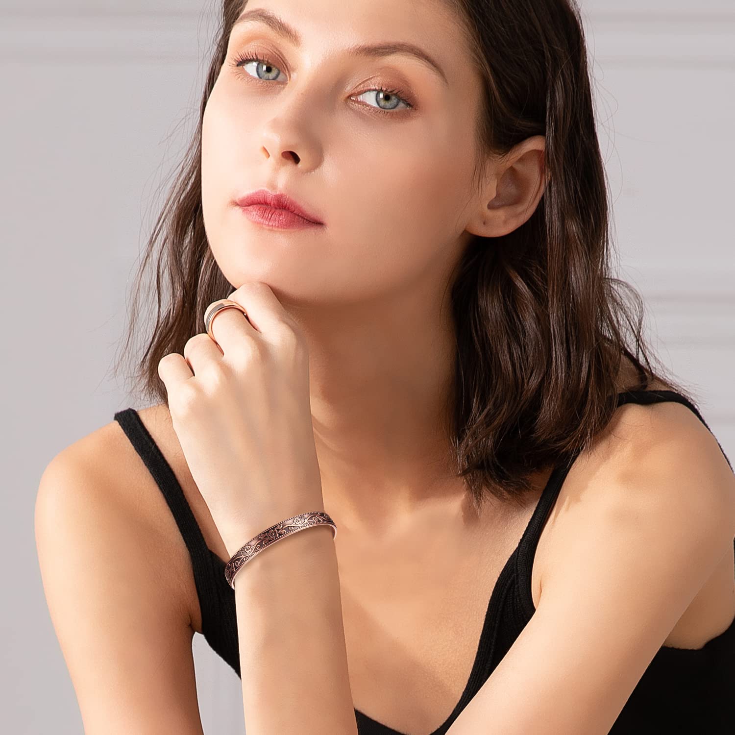 MagEnergy two-pack bracelet set for versatile styles or gifts.