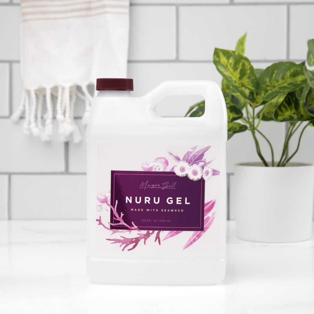 Magic Gel Nuru texture adjustable by water, ideal for personalized massage experiences.