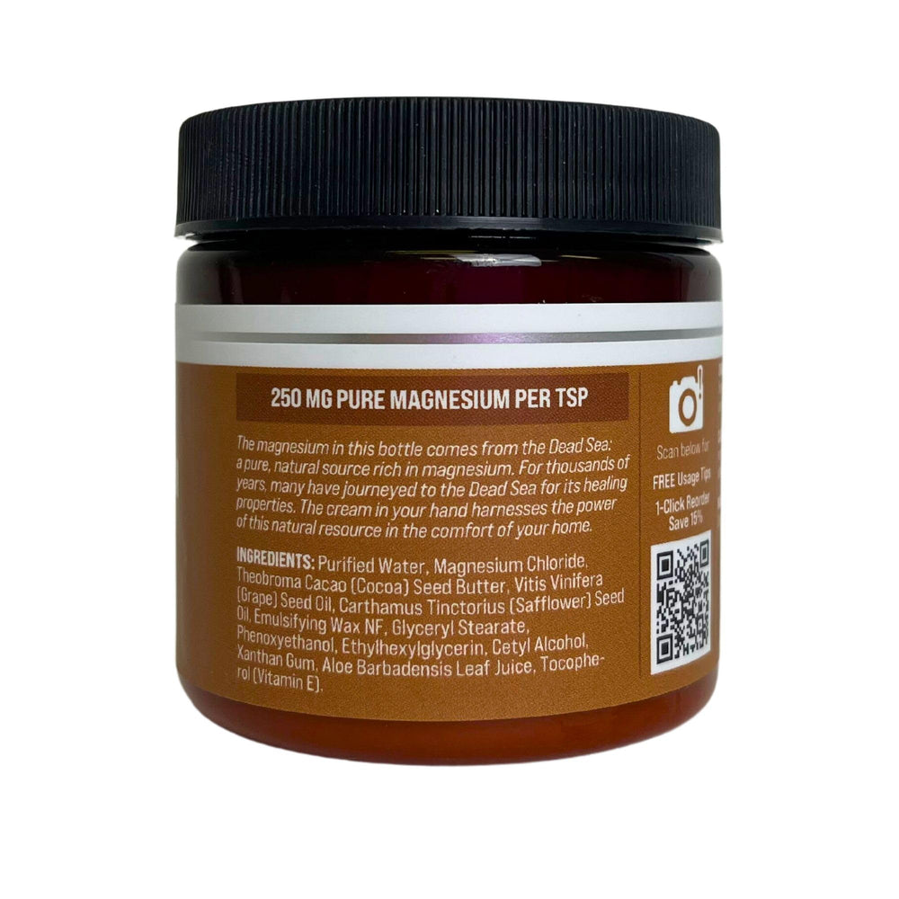 Magnum Solace Nighttime Magnesium Cream tub close-up emphasizing mineral-rich formula.