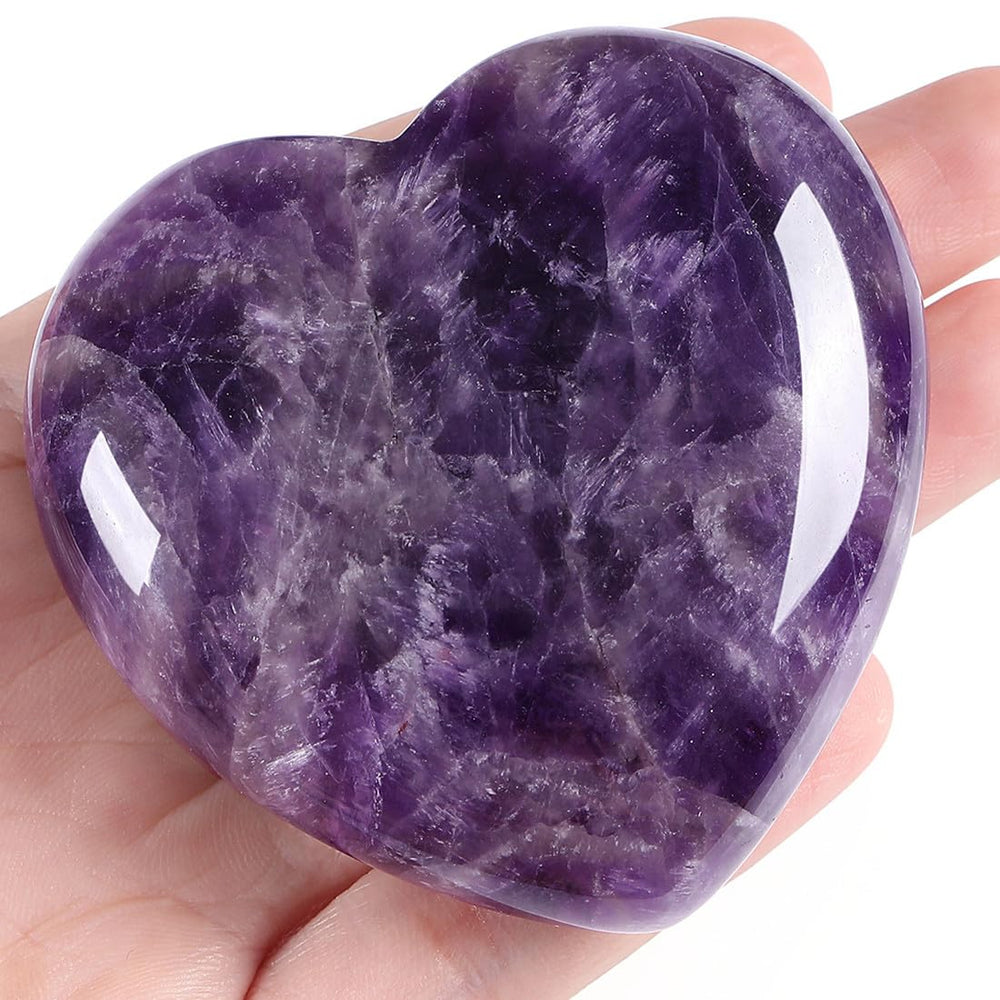 MAIBAOTA amethyst heart crystal close-up for calm and focus