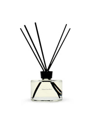 Maison Louis Marie No.04 Bois de Balincourt diffuser bottle with warm scent