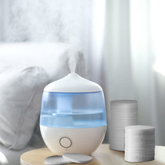 Maitys diffuser releasing aroma from oil-soaked pad