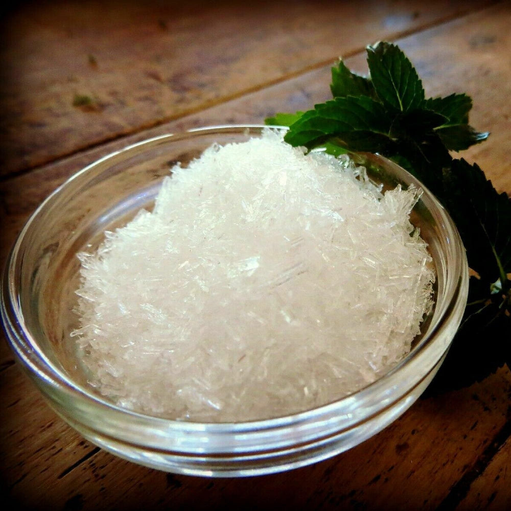 MAK Menthol Crystal pour image highlighting easy home aromatherapy use