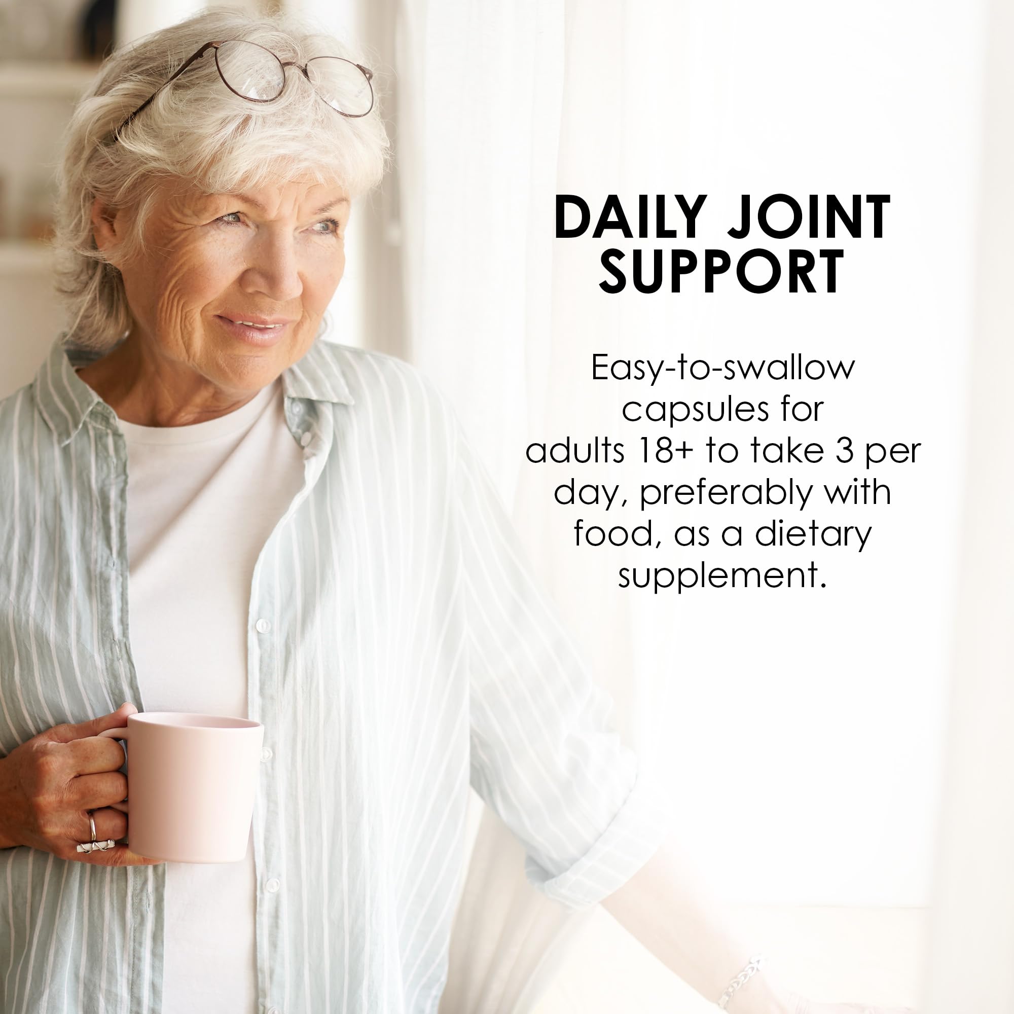 Pouring Mason Natural capsules for a simple three-per-day routine