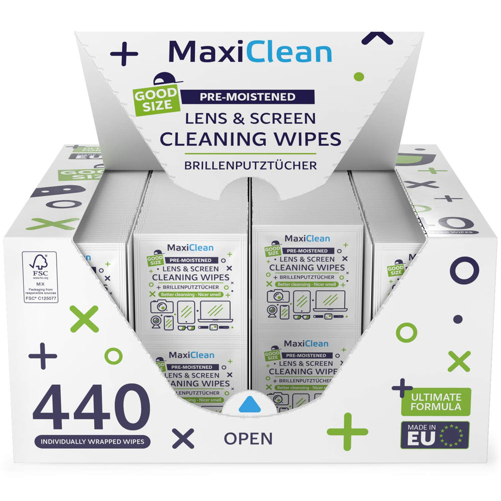 MAXI CLEAN car screen wipe for dashboard displays.