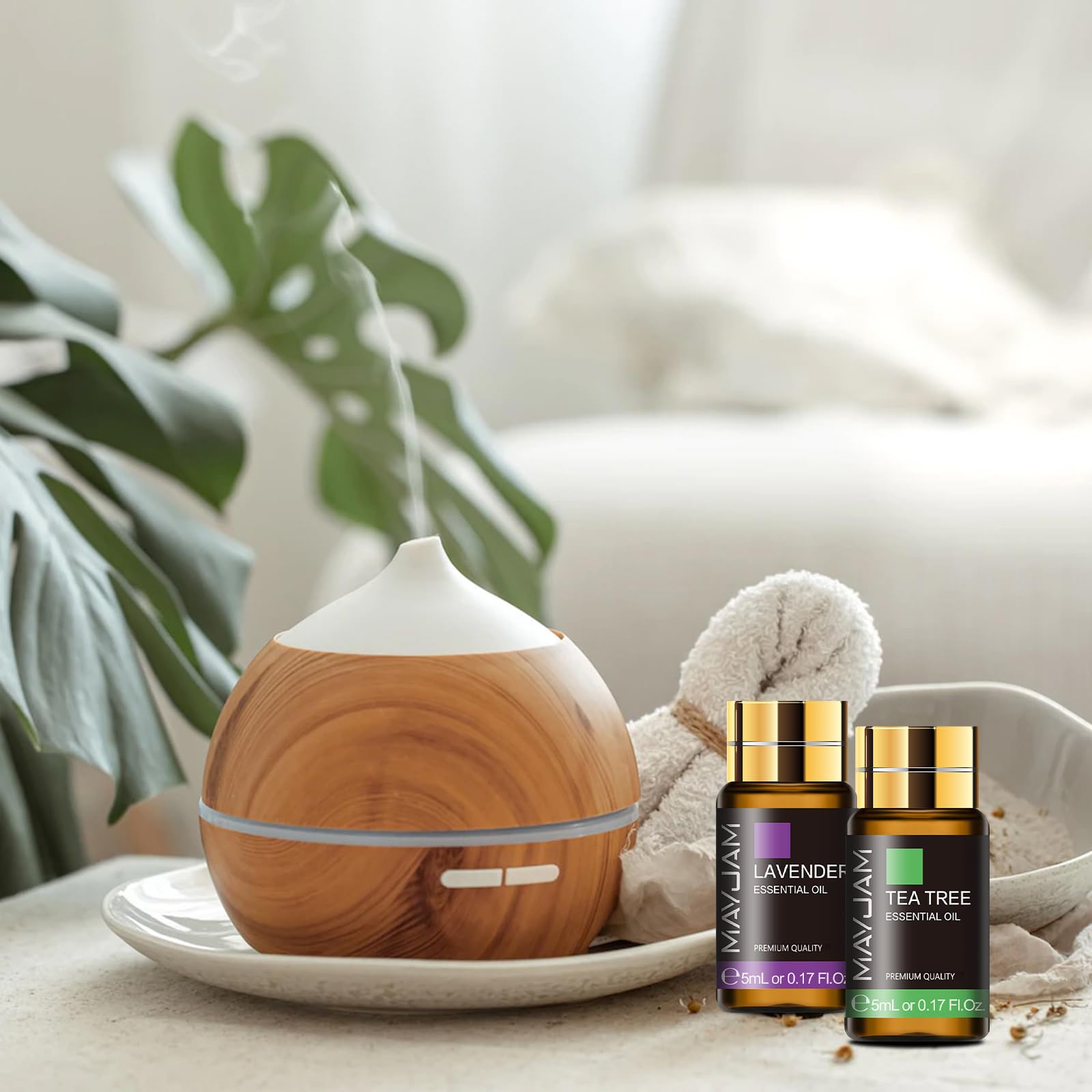 MAYJAM diffuser in action showing smooth aroma dispersion in a cozy space.