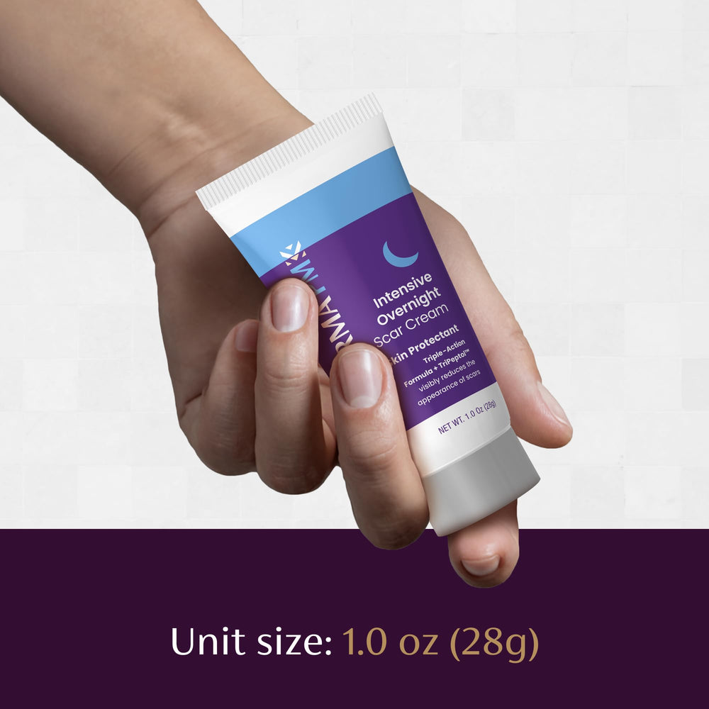 Texture close-up of Mederma PM Intensive night cream