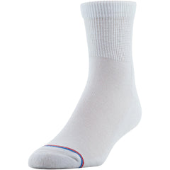 MediPeds quarter socks feature blister-resistant yarn for reduced friction during movement