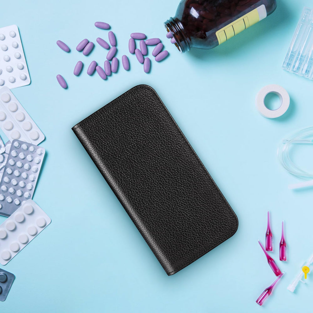 MEDMAX gift-ready Omnipod 5 case—great protective accessory for loved ones.