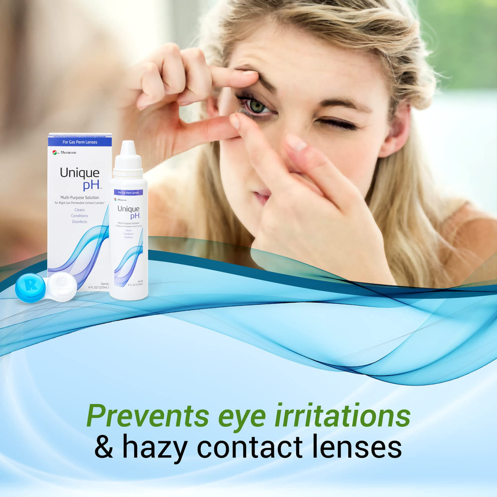 Menicon Unique pH in-use image demonstrating a lens cleaning routine.